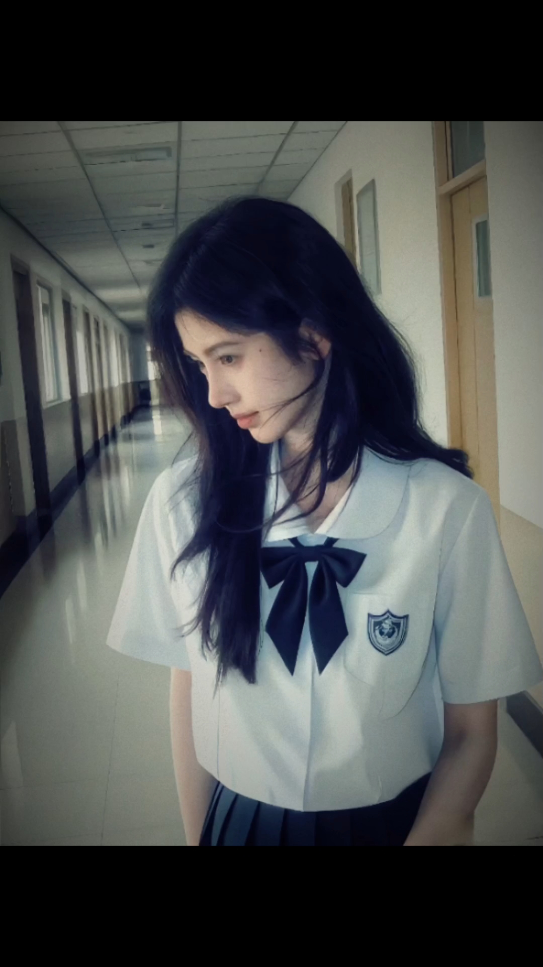 鞠婧祎穿上校服好美