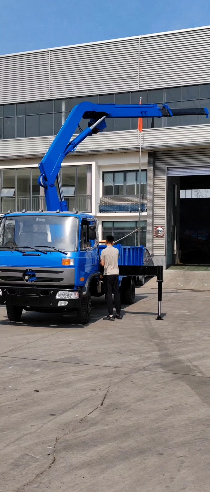 豪华折臂随车吊运输车,折臂吊