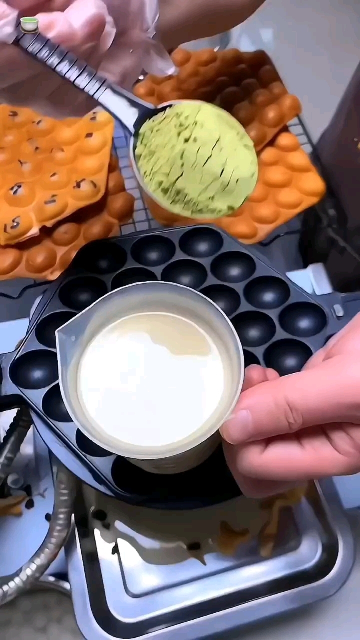 原来鸡蛋仔是这样做的!长见识了!