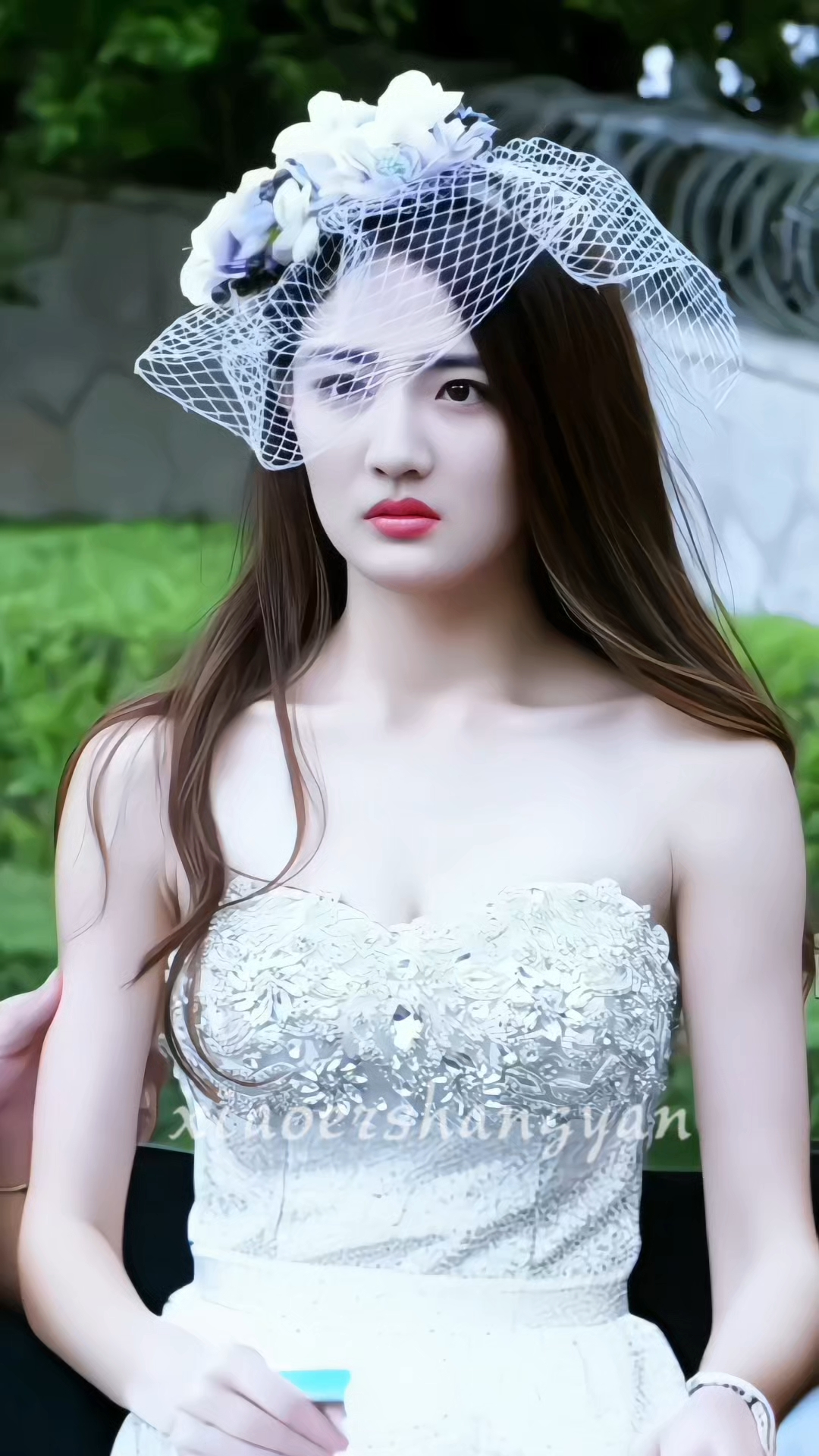 徐璐甜美可爱气质动人