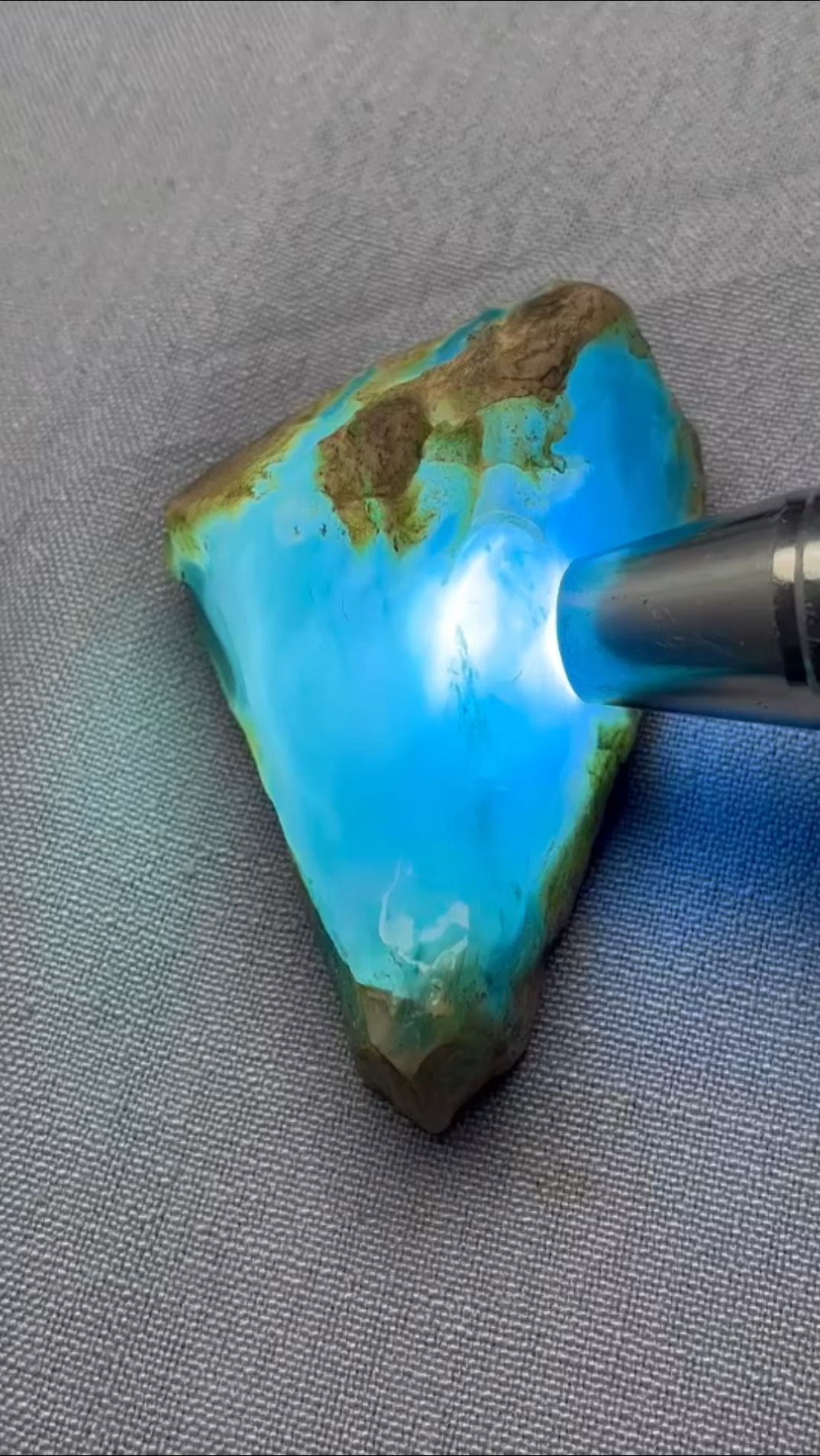 大马坎老敞口高冰种天空蓝肉质细腻干净钢性十足,美玉无瑕-度小视