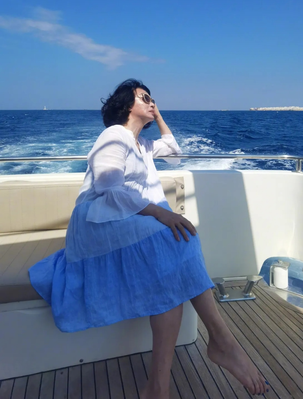 金星不管有多大争议,对待舞蹈她是真的很热爱,从她的脚就能看出来脚 