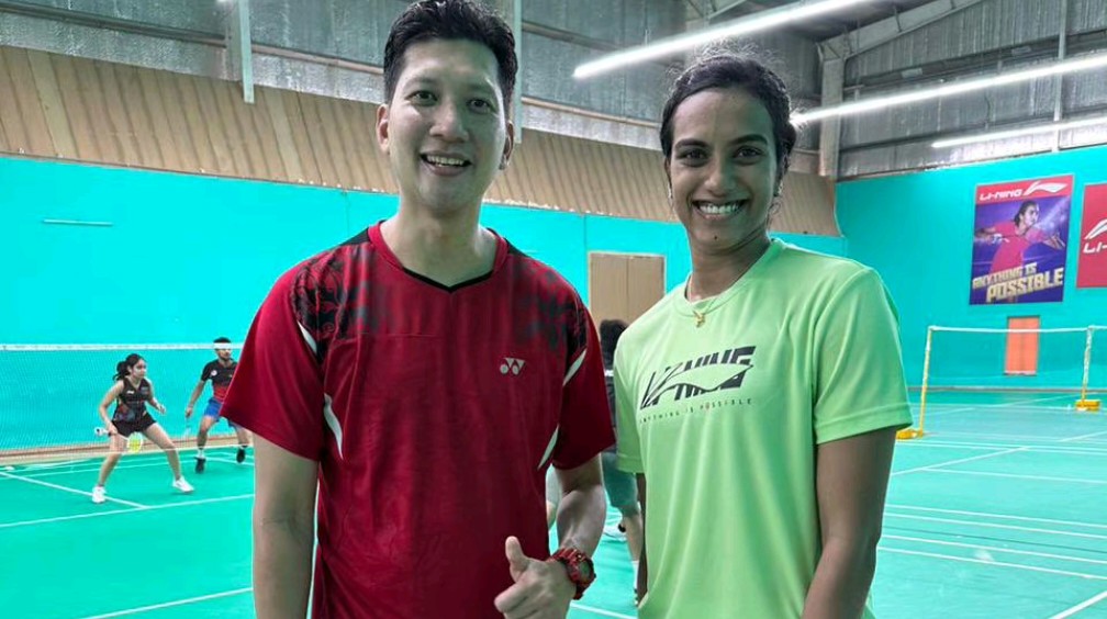 辛杜确定新教练