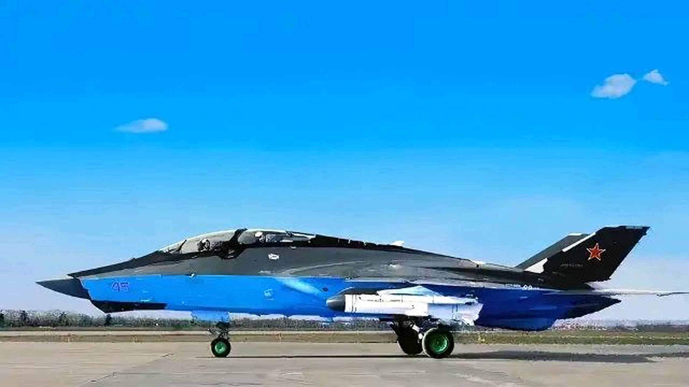 第六代米格-41拦截机即将首飞,或将颠覆太空格局  近日,俄罗斯空军再