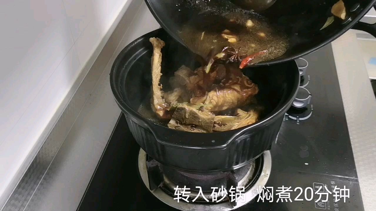 猪骨烧土豆,在再来一碗猪肝汤,完美