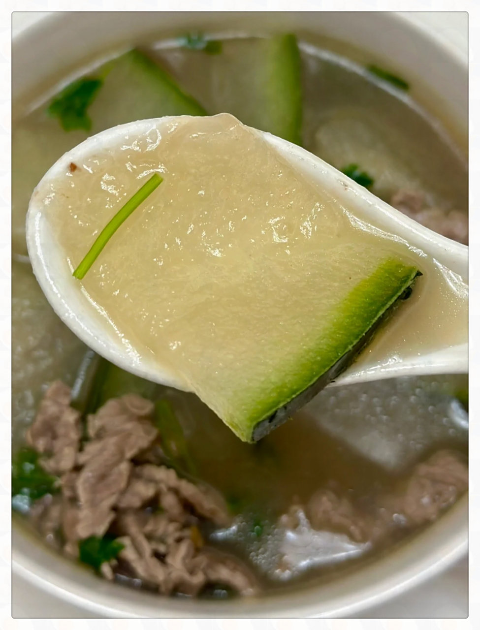 吃的干净真的会瘦  今天我要分享一道绝佳的冬瓜牛肉汤!