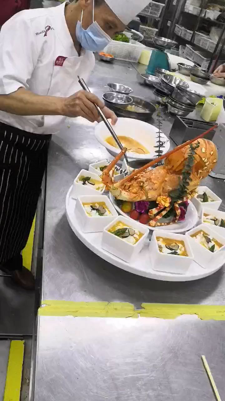 粤菜罗总厨把关出品大龙虾