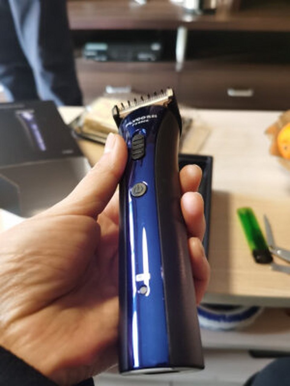 飞科(flyco)电动理发器fc5910 专业成人儿童家用电推子智能电推剪