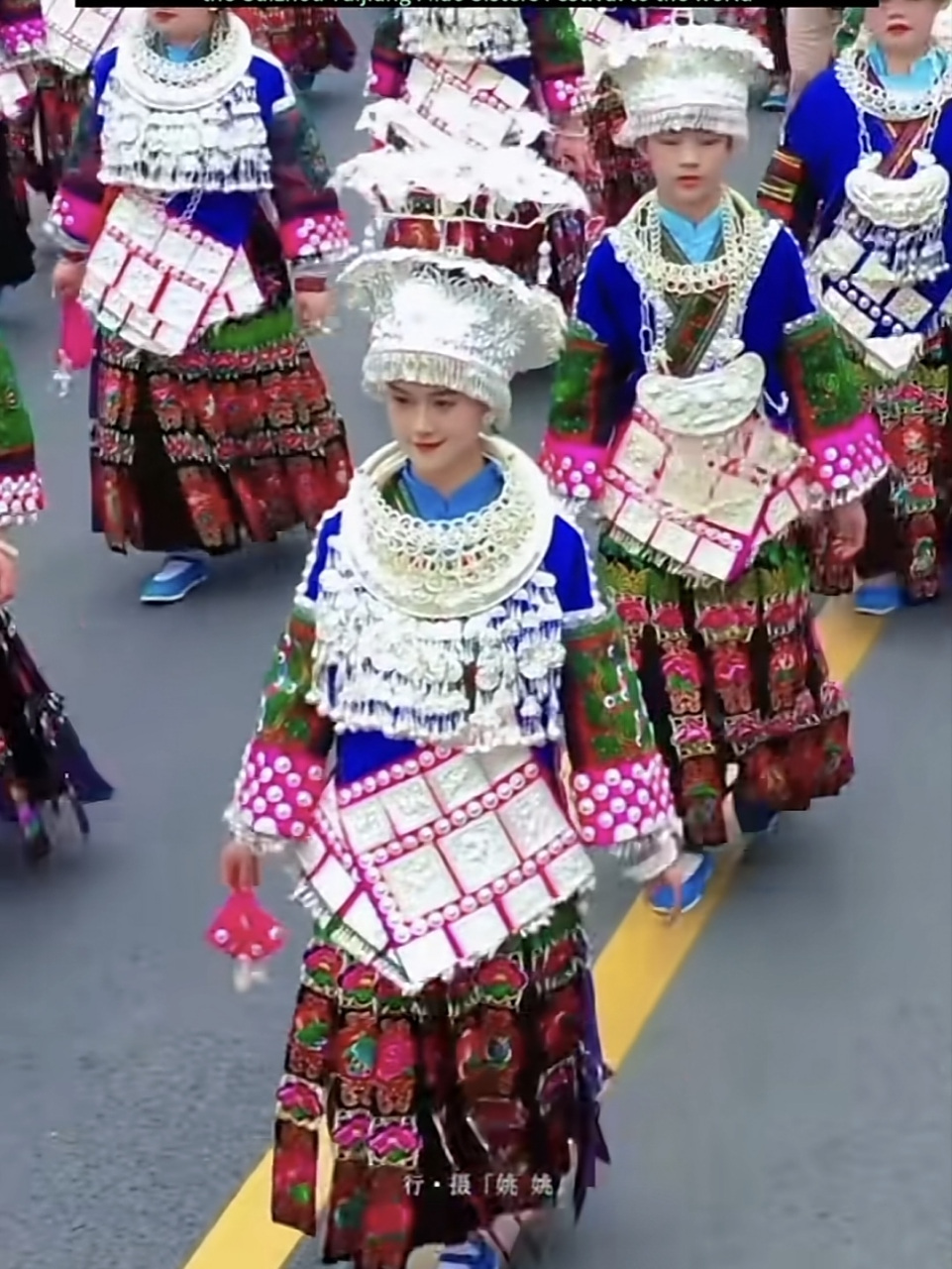 向世界推荐中国贵州台江苗族姊妹节! 漂亮的苗家妹子看过来!