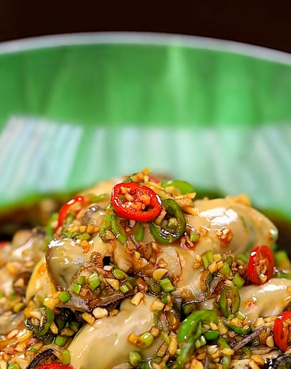 解锁生蚝的倍爽吃法: 捞汁生蚝,关键在于灵魂的捞汁,入口销魂!