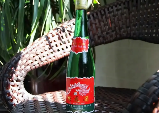 号称"西北酒王"的西凤酒,为何地位一落千丈,30年酒友道出原因
