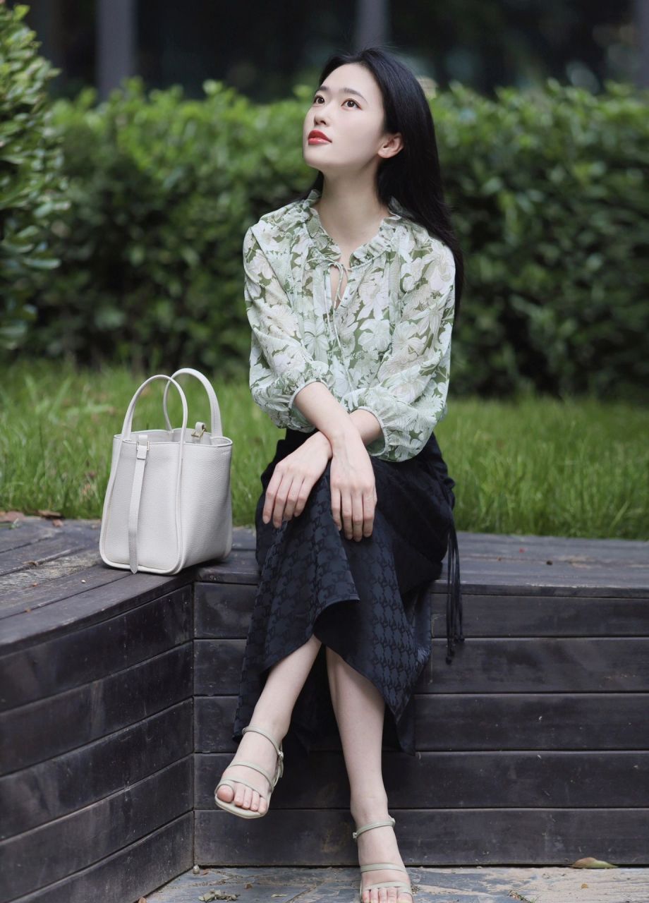 新中式🍃是长辈眼里的大家闺秀穿搭 喜欢中式元素带来的文雅气质