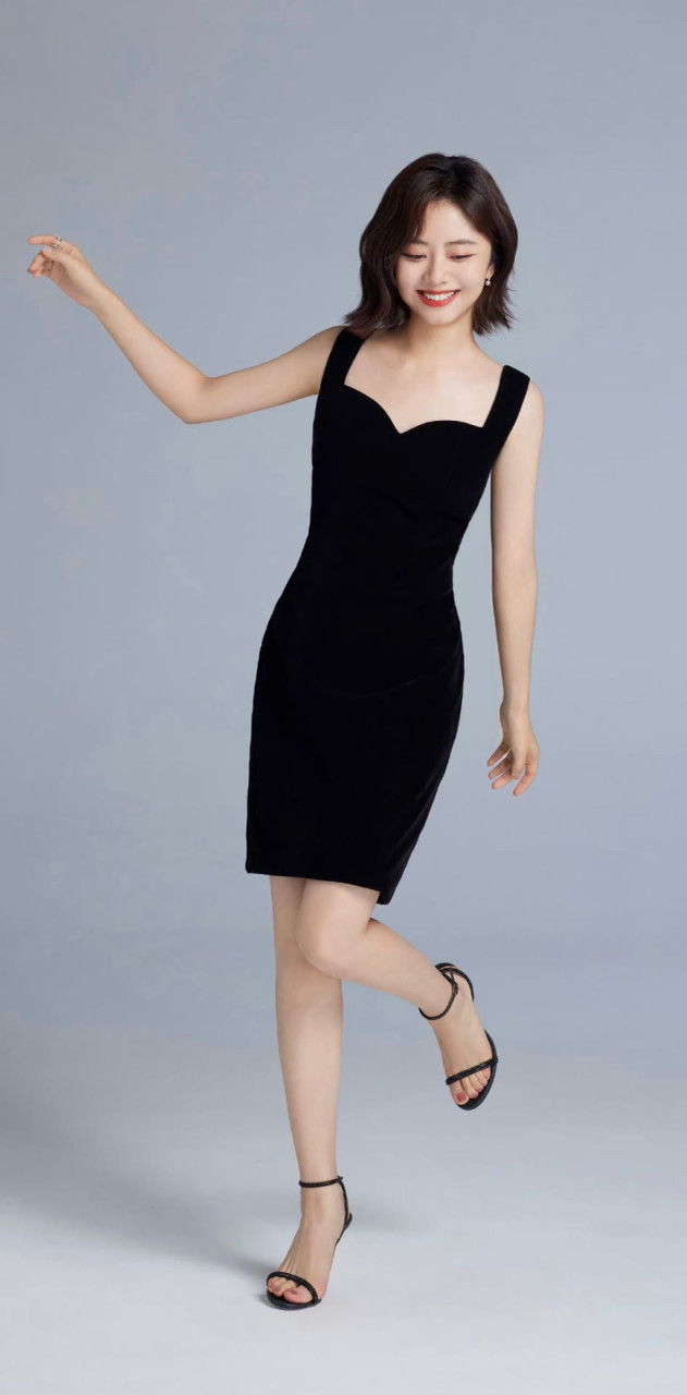 谭松韵  美腿玉足合集