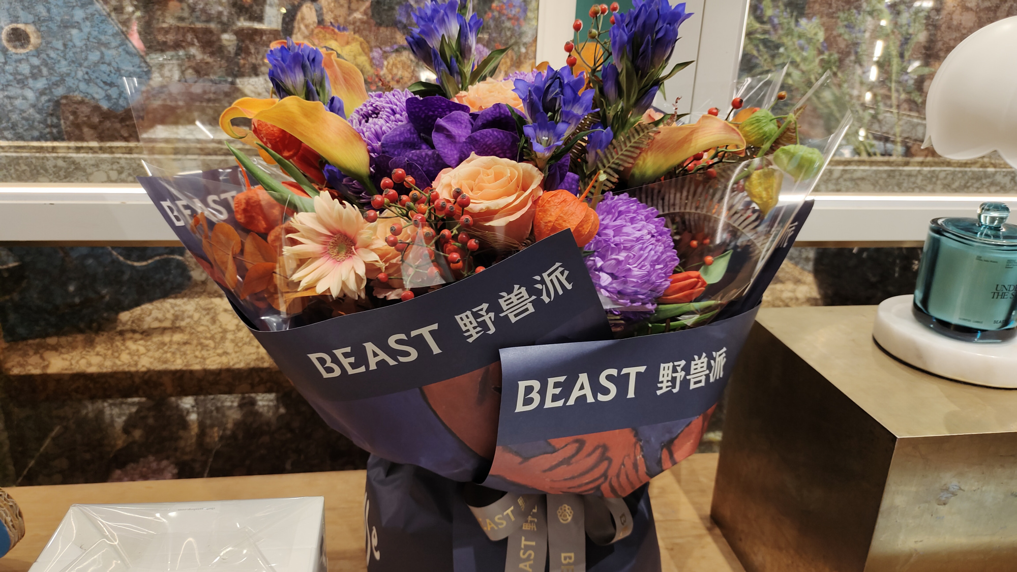 深圳高端鲜花野兽派,一支玫瑰80块钱!