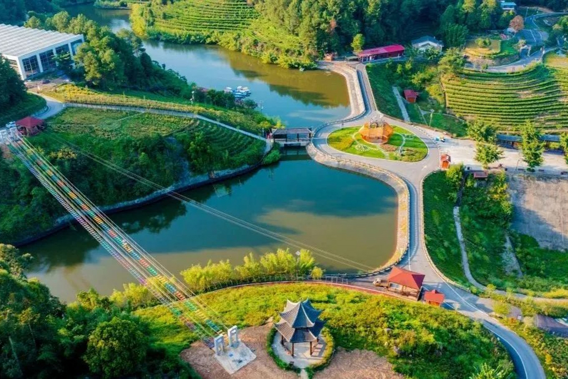 宜宾高县大雁岭,是一个能让你远离尘世烦恼,感受大自然鬼斧神工的好