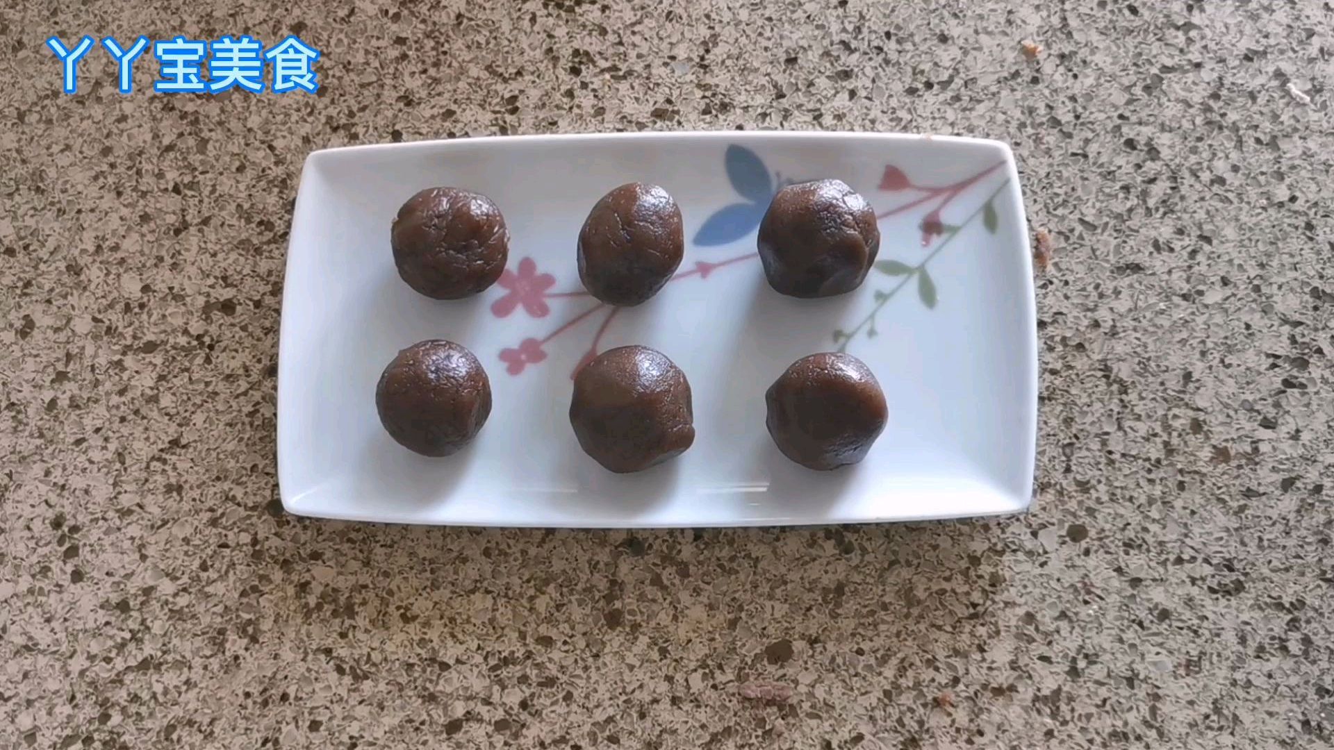 月饼豆沙馅自己做,甜度刚刚好,美味又健康