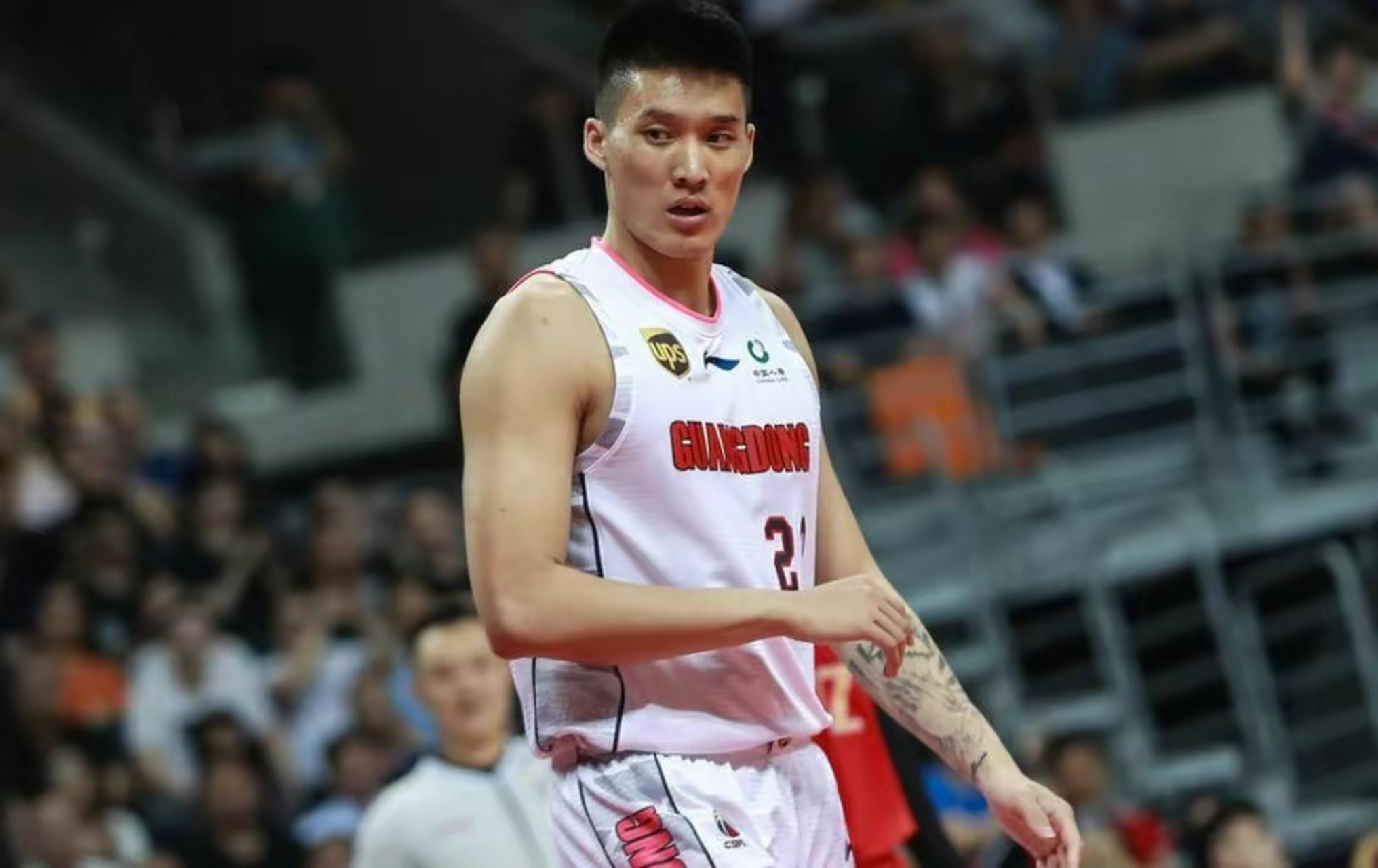 目前广东男篮已经在进行夏训,但是没有看到曾繁日