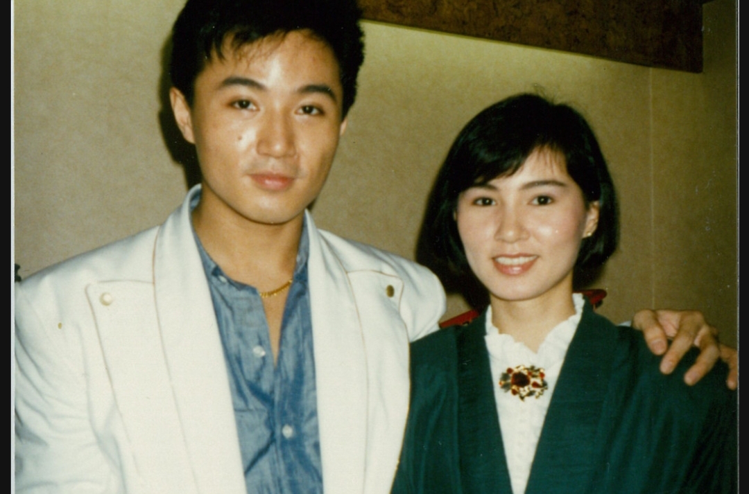 周启生评港乐新生代:炎明熹实力一般,mirror,collar水平业余