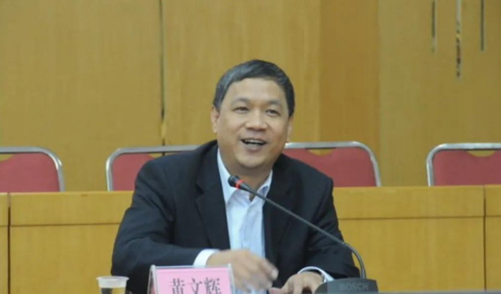 现任厦门市市长,14岁上清华,自古英雄出少年