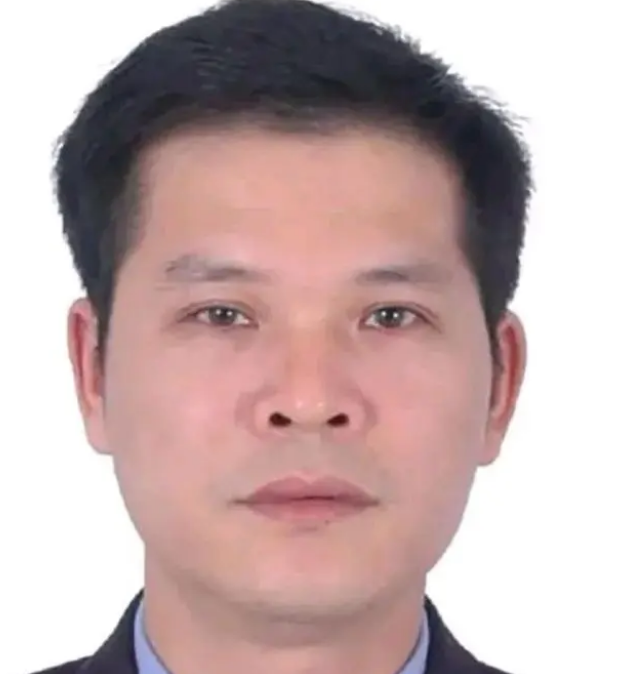 回顾公安分局原局长罗少鸿被查:他原本是服装厂一名"打工仔"!