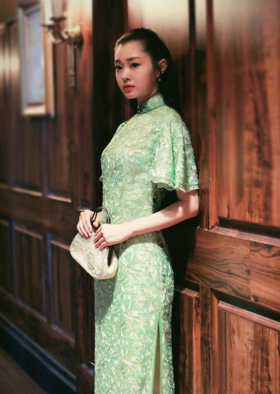 宋轶,美丽动人,迷人,旗袍美女 #宋轶# #旗袍