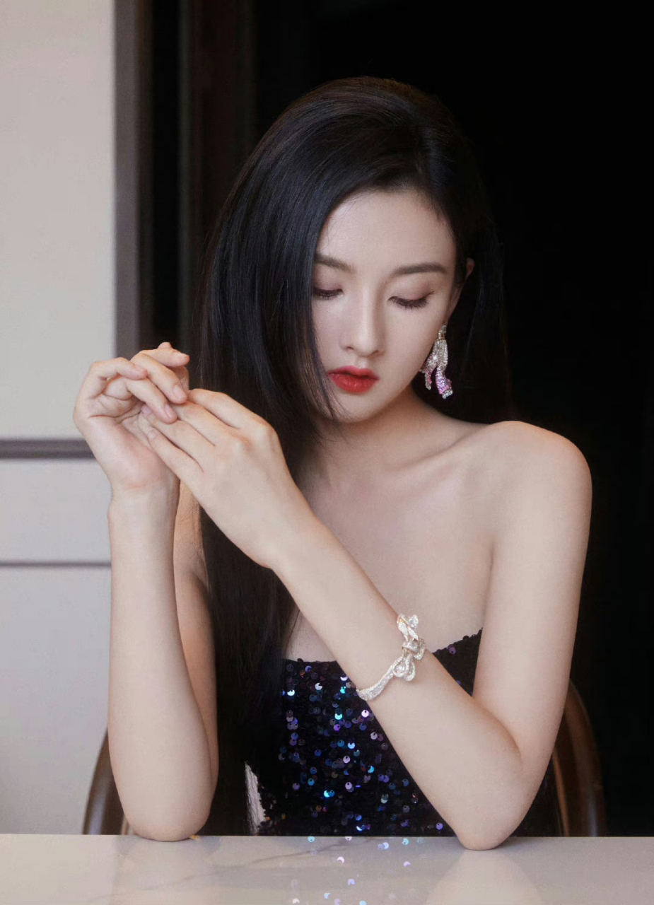 宋祖儿美照,美丽动人!#养眼美女