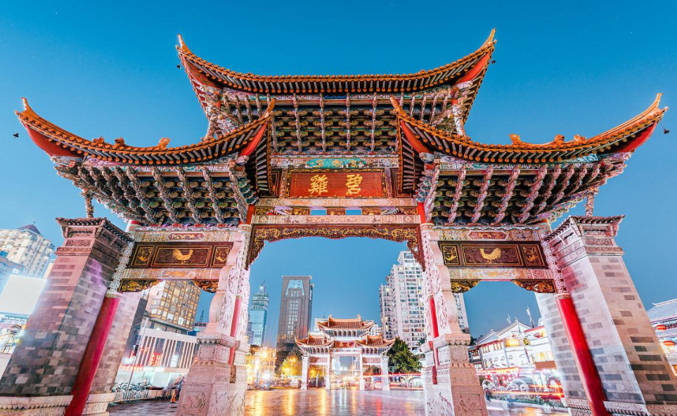金马碧鸡坊的传说