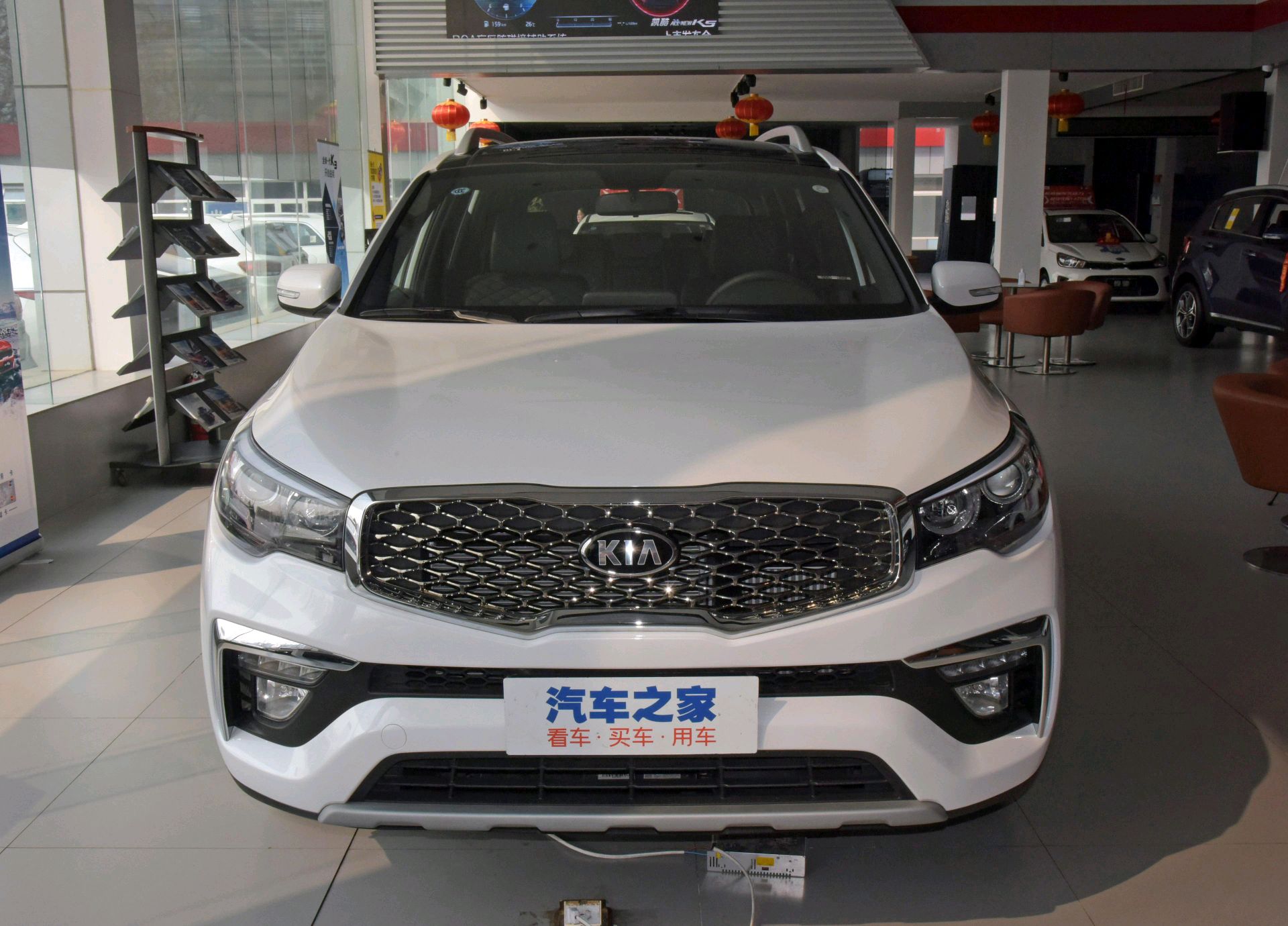 2020款起亚kx7舒适实用7座suv,外观沉稳大气,搭载2.0t发动机