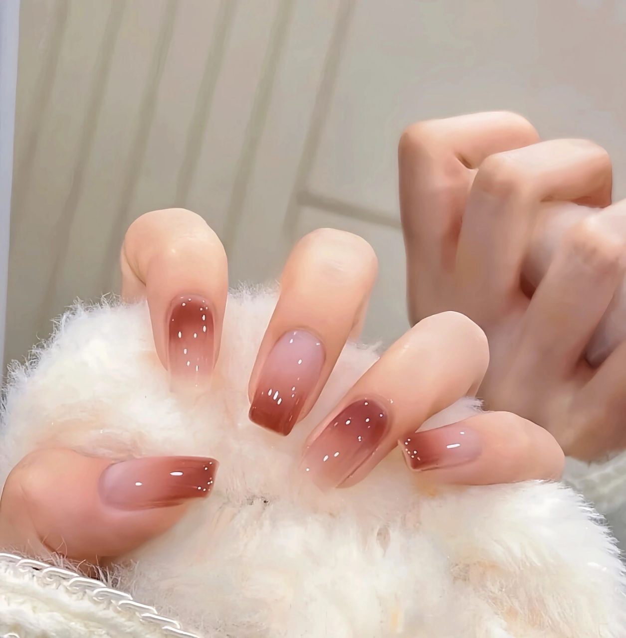 夏日美甲 冰透裸粉色美甲 温柔又自带仙气 #ai潮流种草季