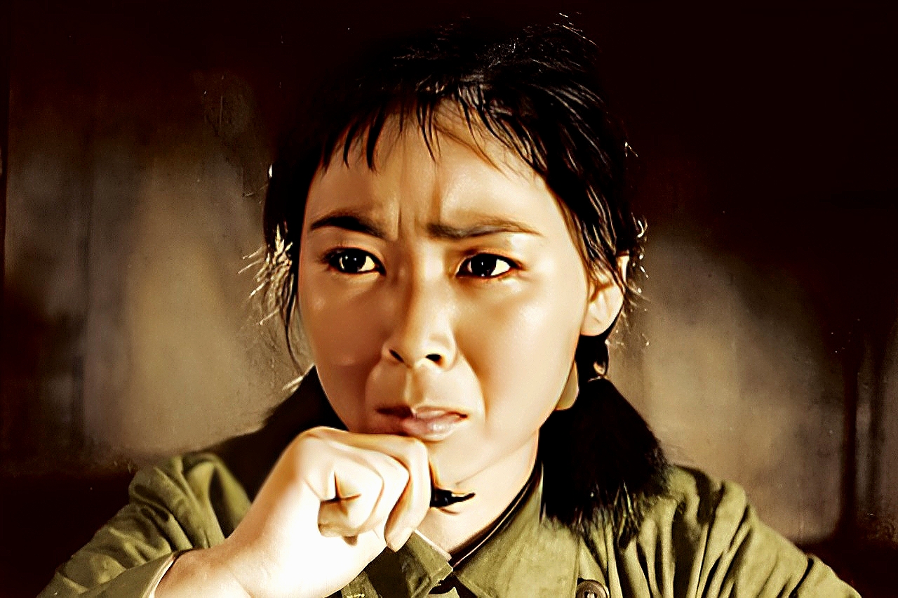 一等功臣解秀梅,晚年生活窘迫没钱治病,身份曝光后引来军区领导