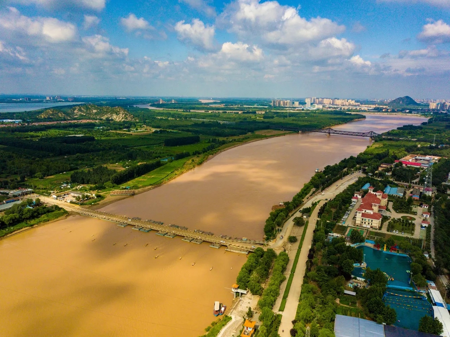 图一:青海黄河段 图二:甘肃黄河段 图三:宁夏黄河段 图四:陕西黄河段