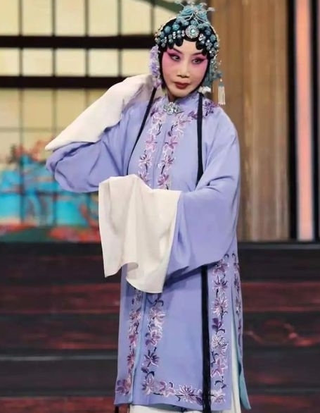 山东京剧院的名角:宋玉庆,薛亚萍曾出国发展,方荣翔离世的太早