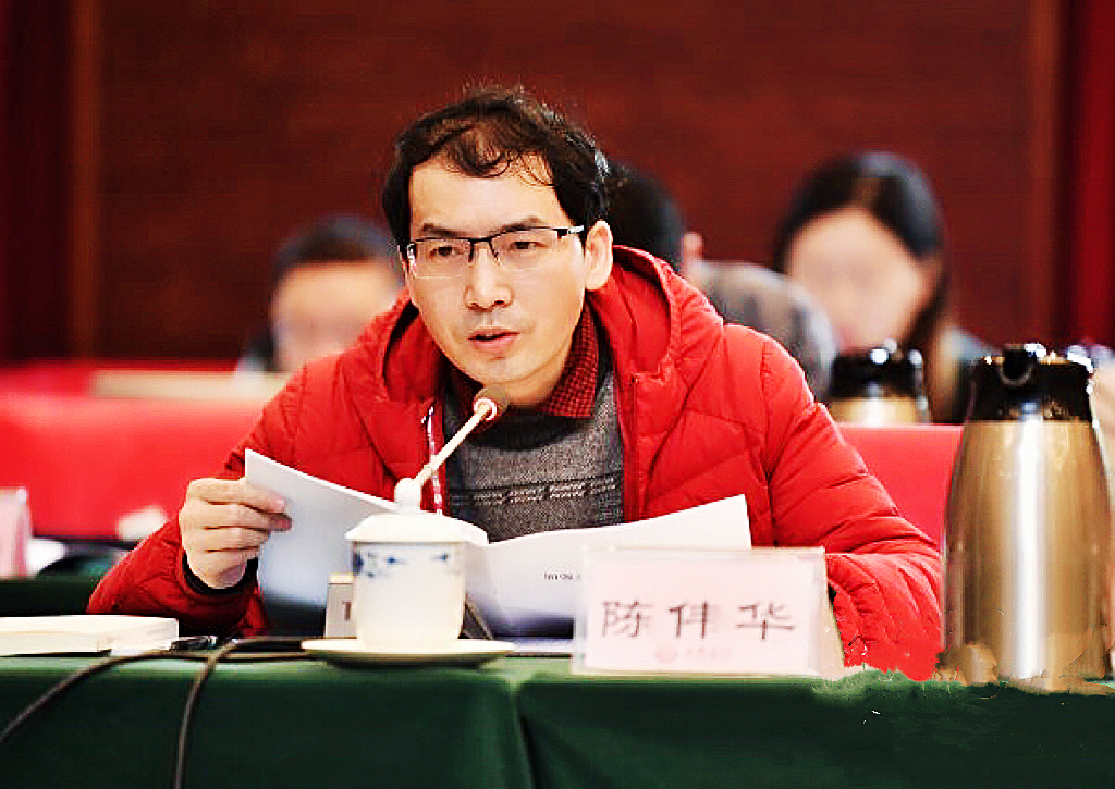 47岁湖南大学著名教授去世,死因仅2字,死前一张照片令人心痛