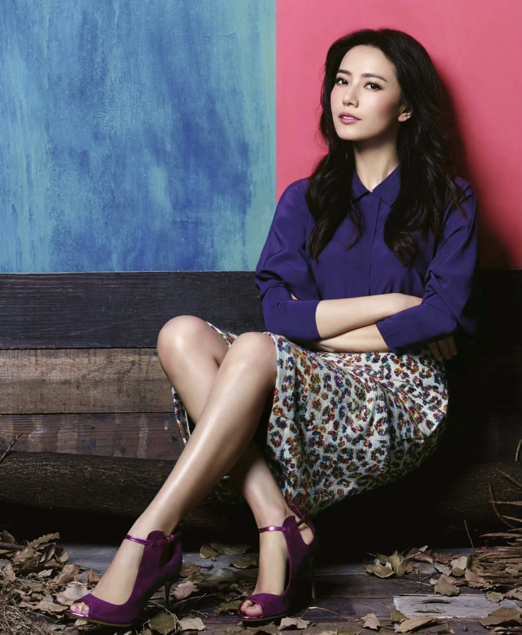 高圆圆封面杂志写真大片,颜值真高啊.