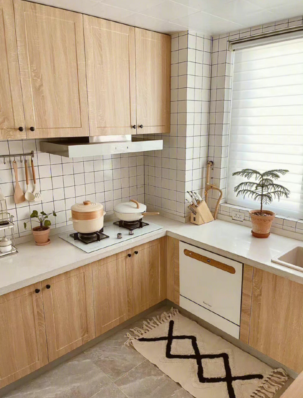 原木风的厨房真的好温馨,烟火气满满[鼓掌][鼓掌][鼓掌]