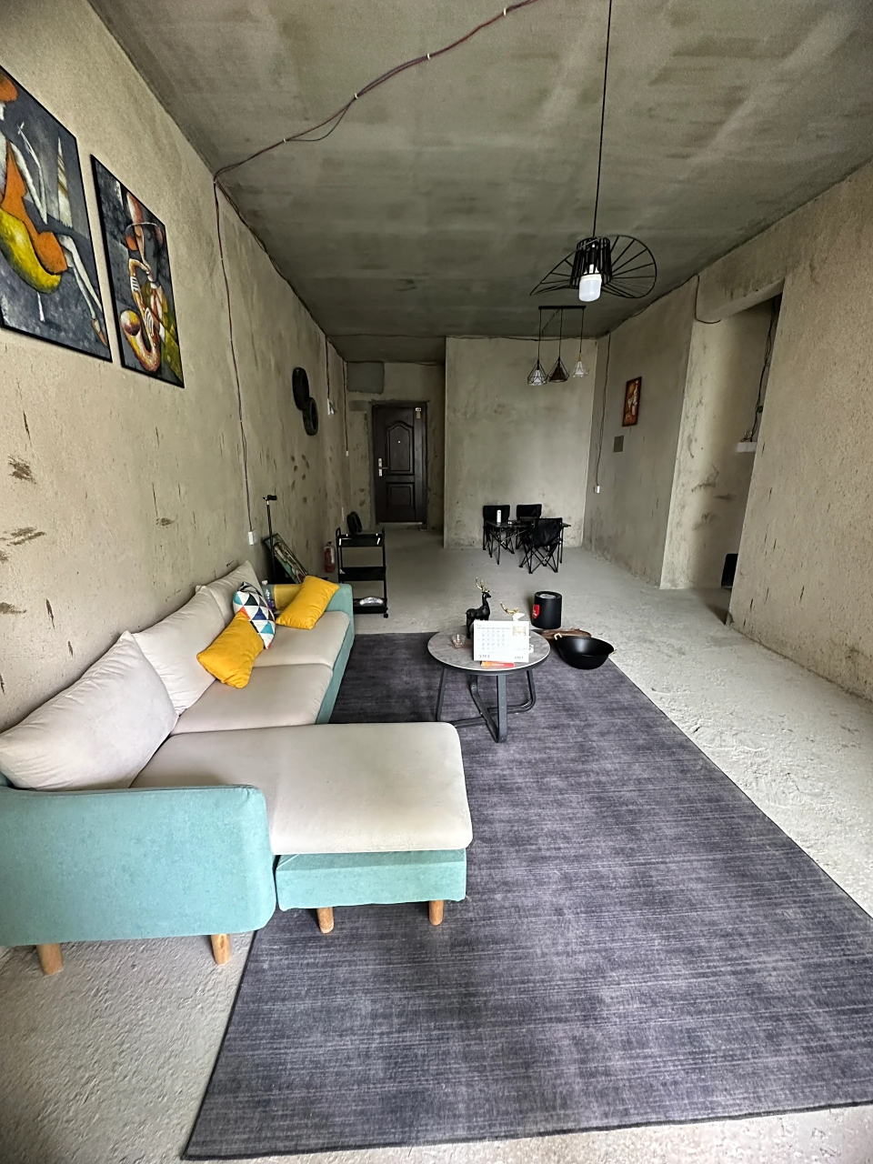 毛坯房入住只是暂时的,住着还不错哈,也很个性! #装修听我一句劝