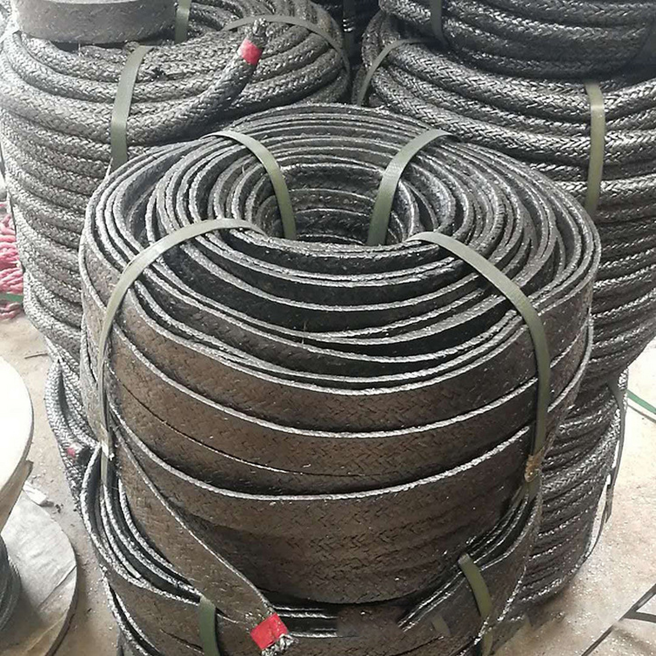 导电卓越,安装简易轻松适配各种表面!