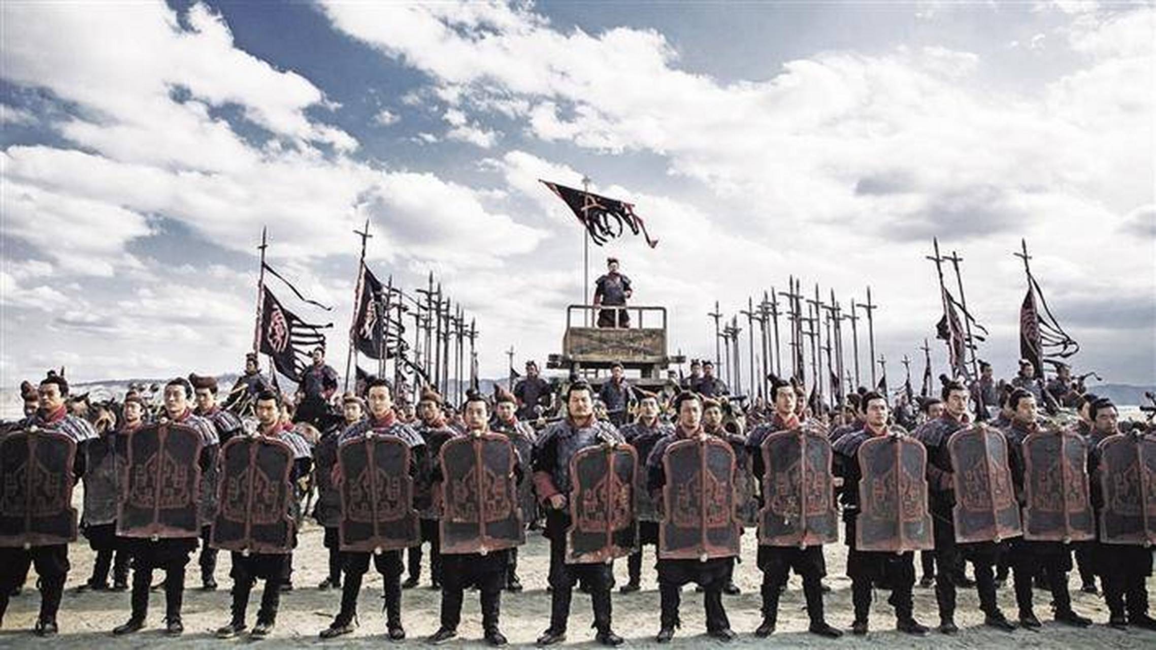 然而秦军却丝毫没有开战的意思,战士们每天只是