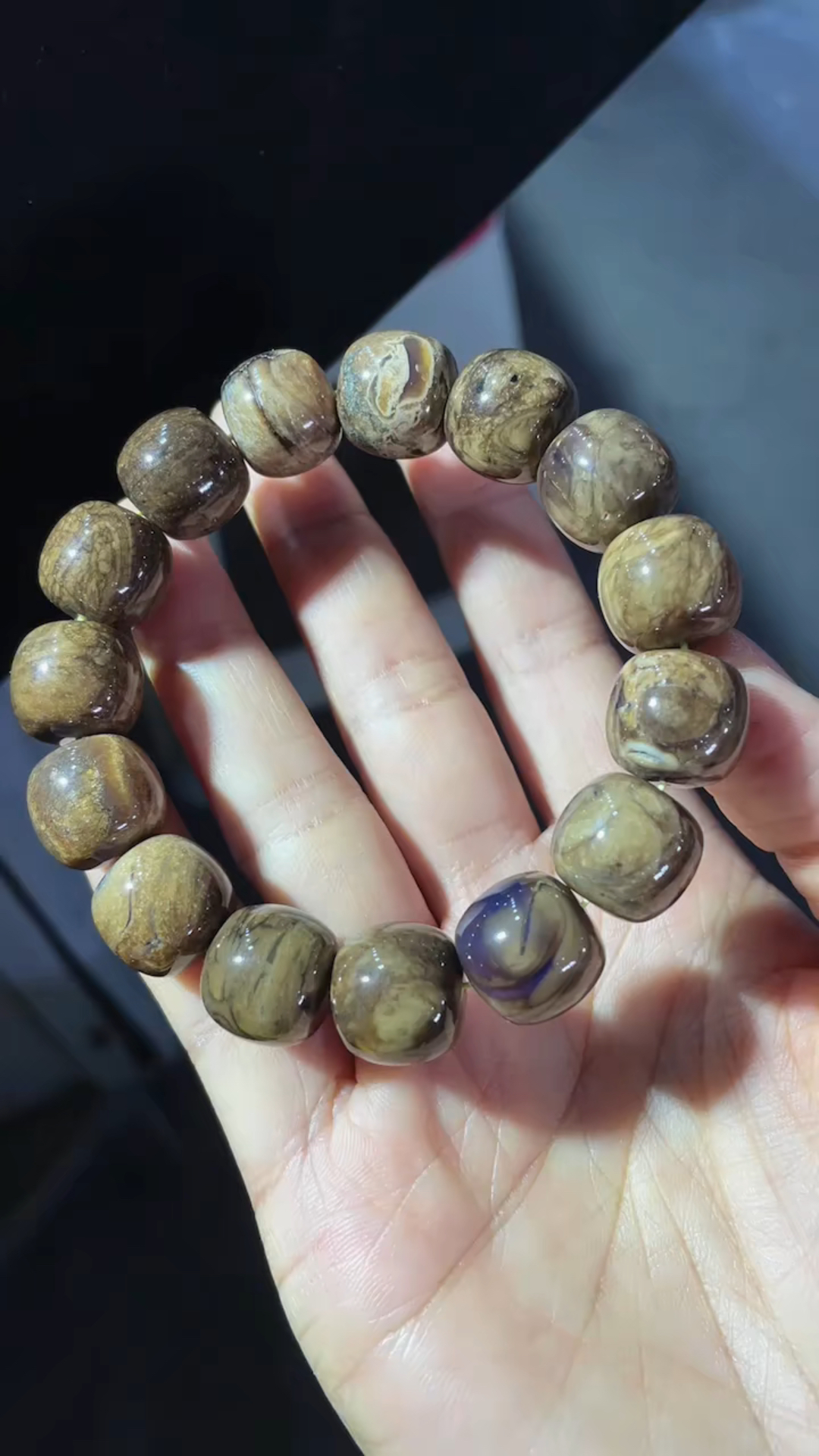 缅甸琥珀老型珠根珀手串