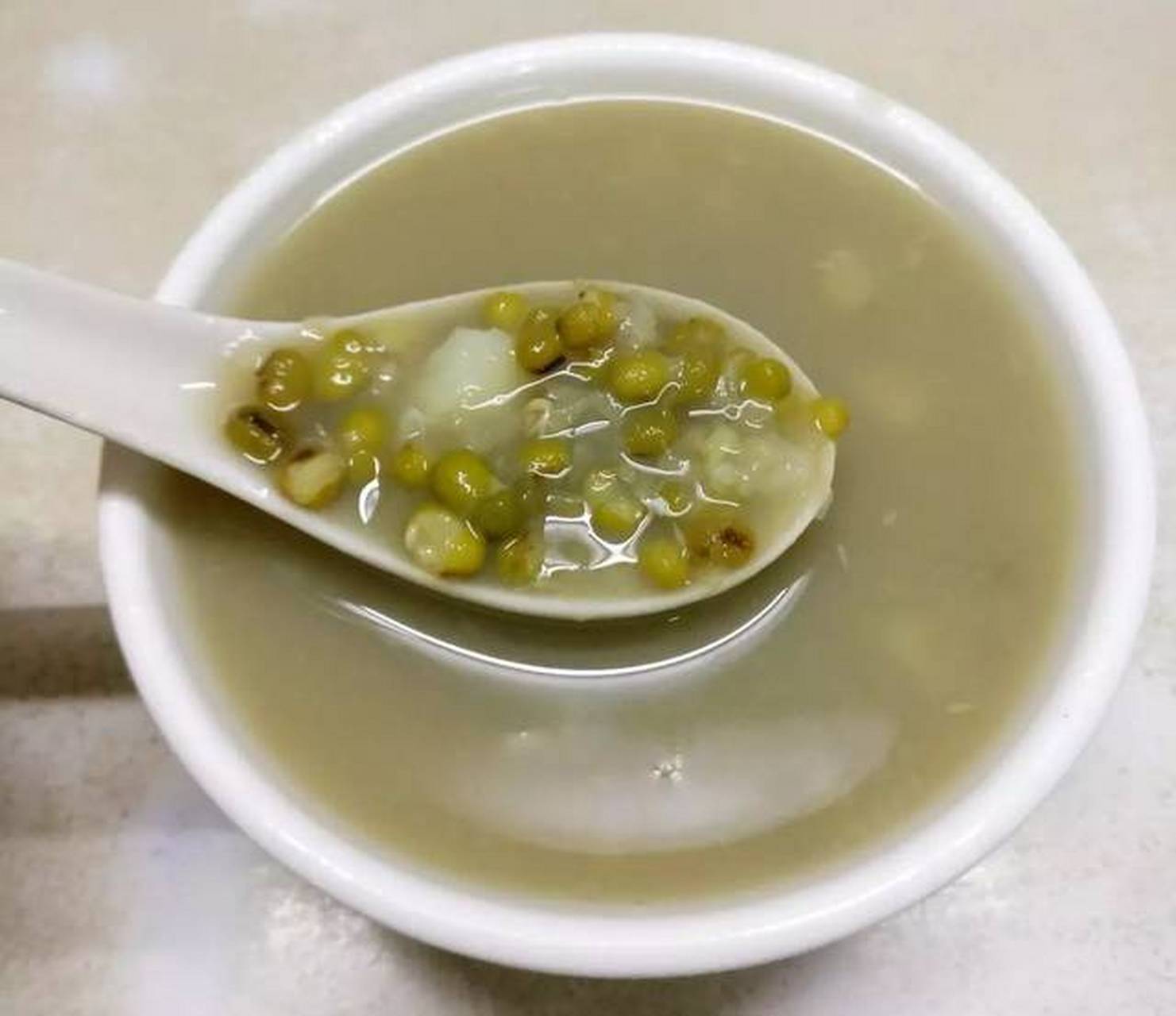 冰镇糖水,清凉冰爽,夏天的最爱