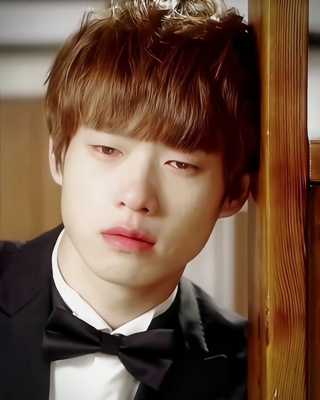 有人表面上是霸总"孟宴臣",实际上却是卑微流泪小狗.