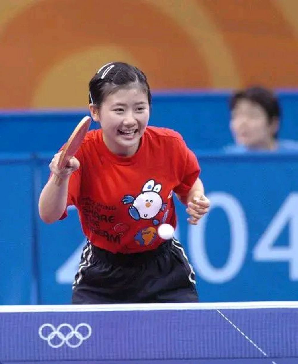 张怡宁福原爱让球(张怡宁让球福原爱比赛视频)