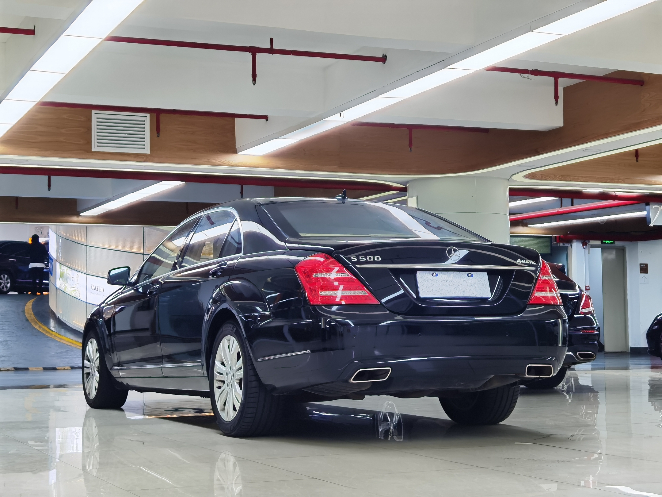 11年 奔驰 s500l 4matic