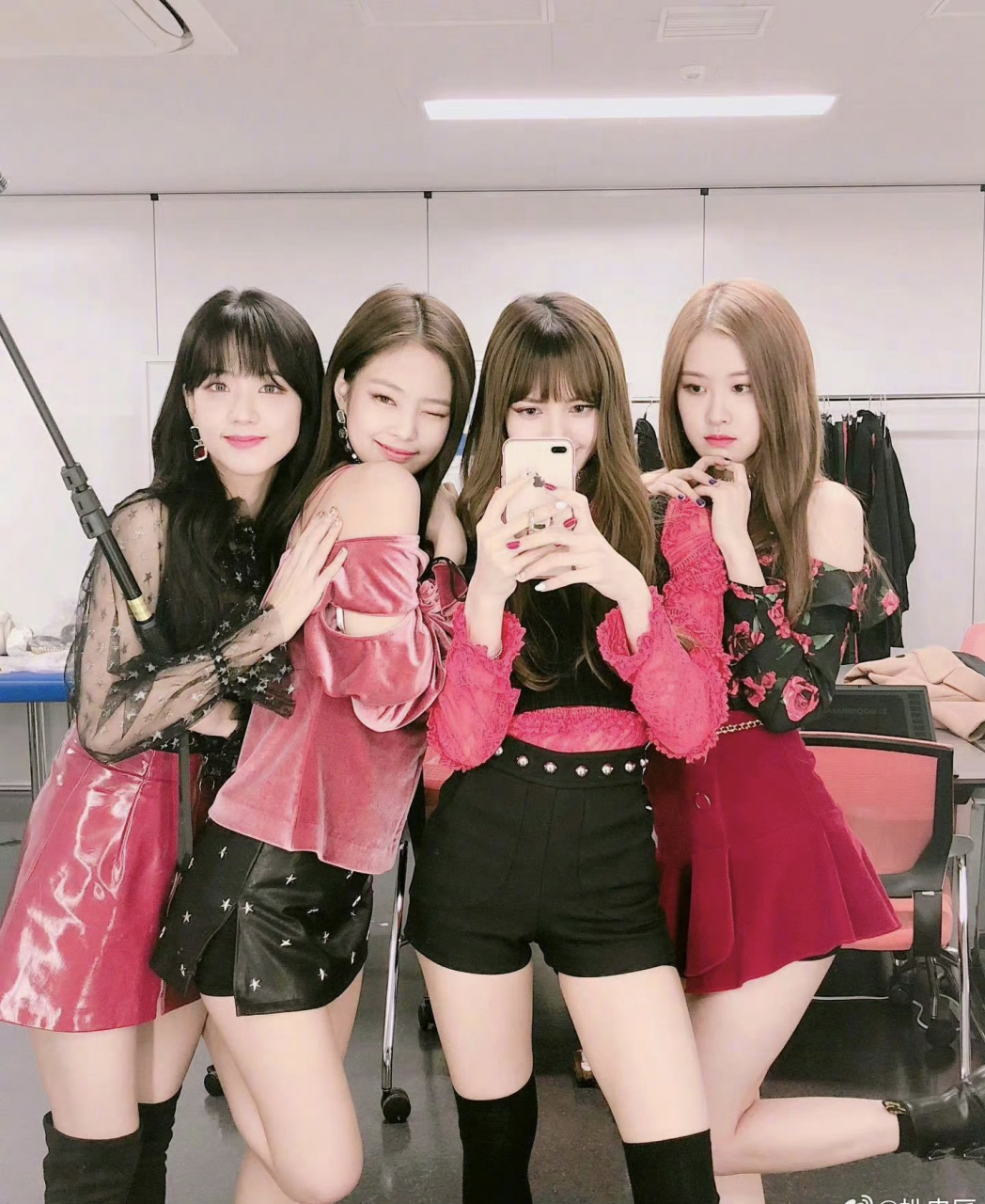 曝blackpink都会去看lisa疯马秀表演# 网传blackpink成员jennie