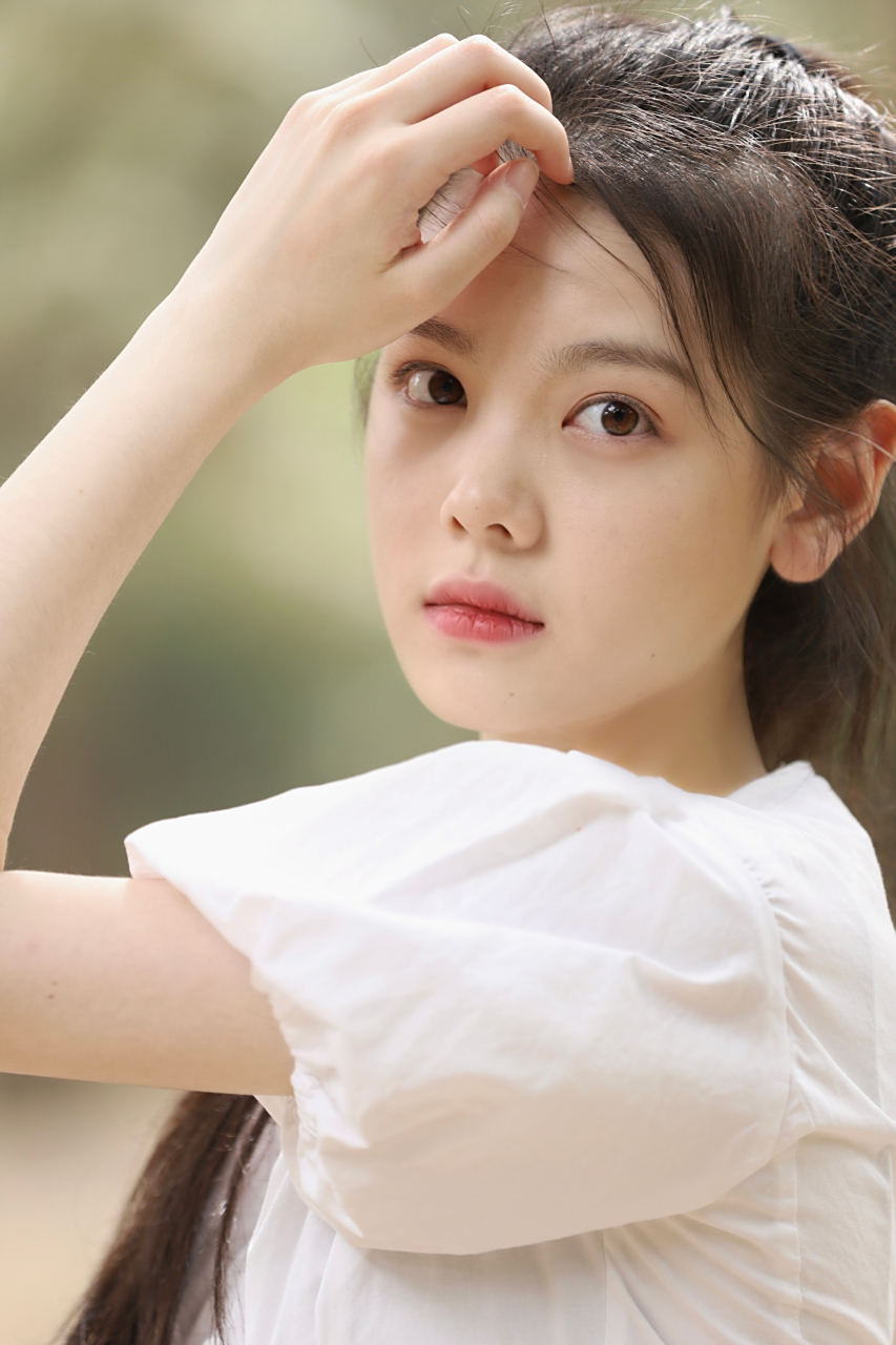 极品清秀美少女～演员吴甜甜