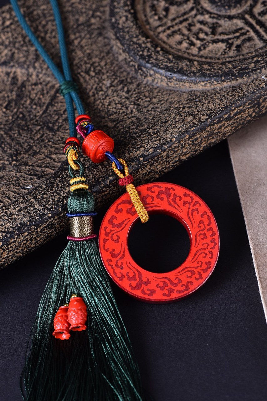 天然朱砂高含量紫金砂紫砂红砂,双色朱砂《祥云平安扣》包挂 车挂