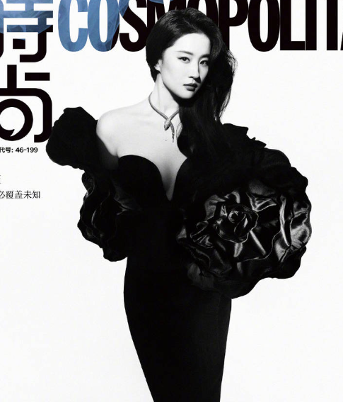 刘亦菲红裙雕刻感大片释出 骨相优越身材比例完美