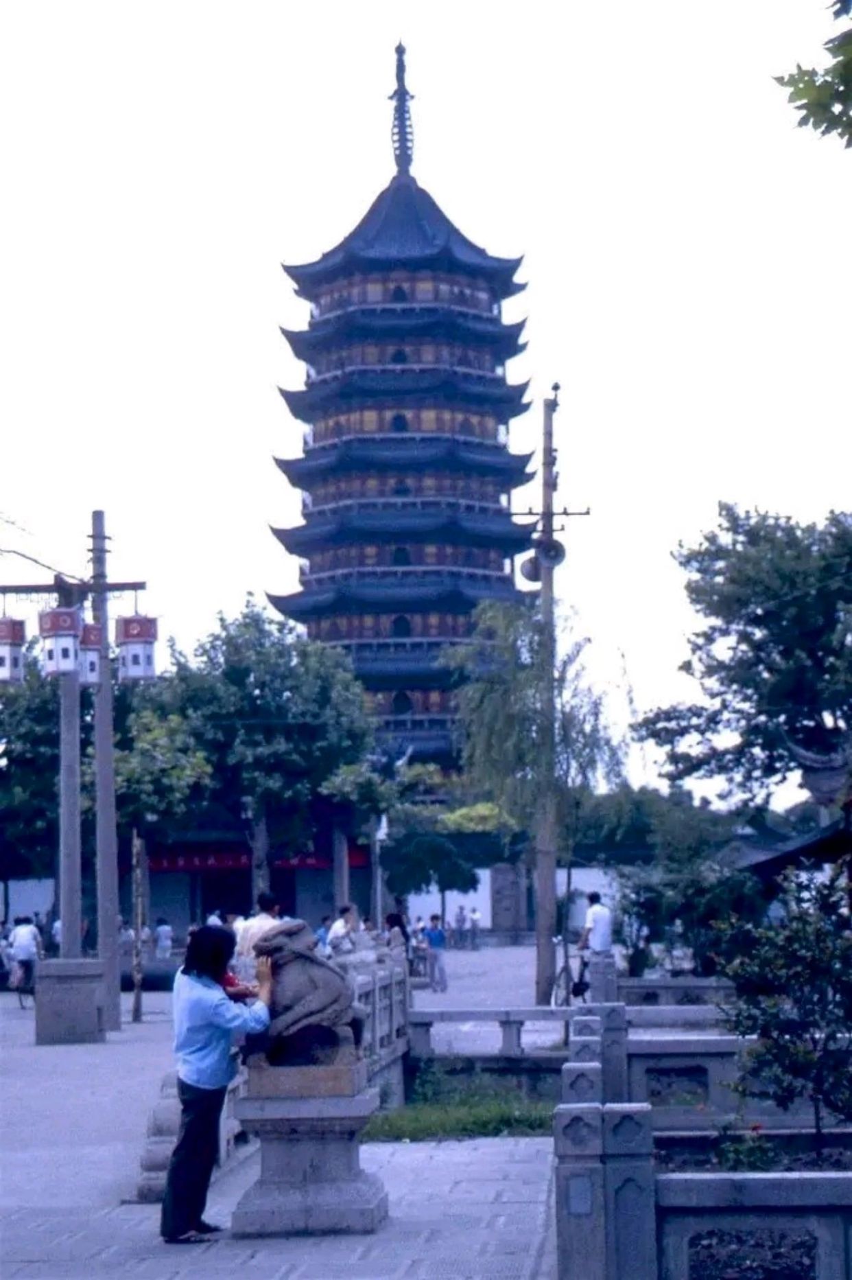 80年代江苏苏州老照片,难得一见的水乡美景,看下有多迷人?