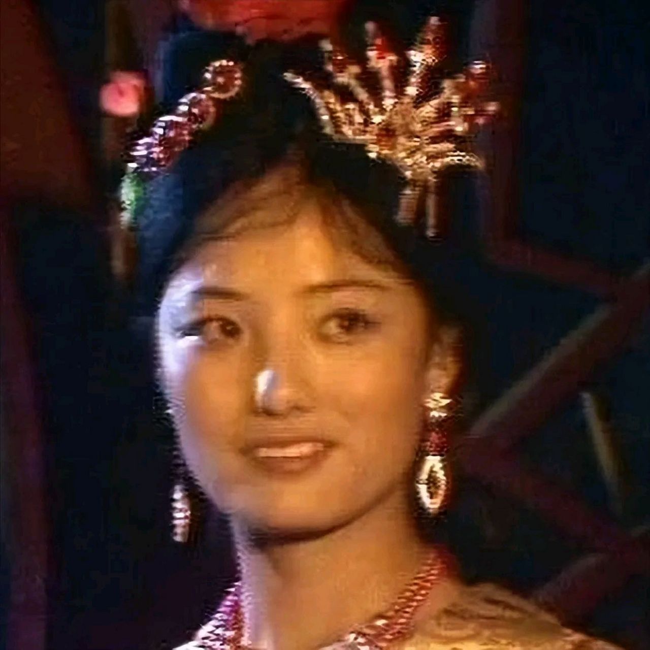 女演员任文坚,参与了八六版西游记的拍摄,只演了一场,拍了一个晚上