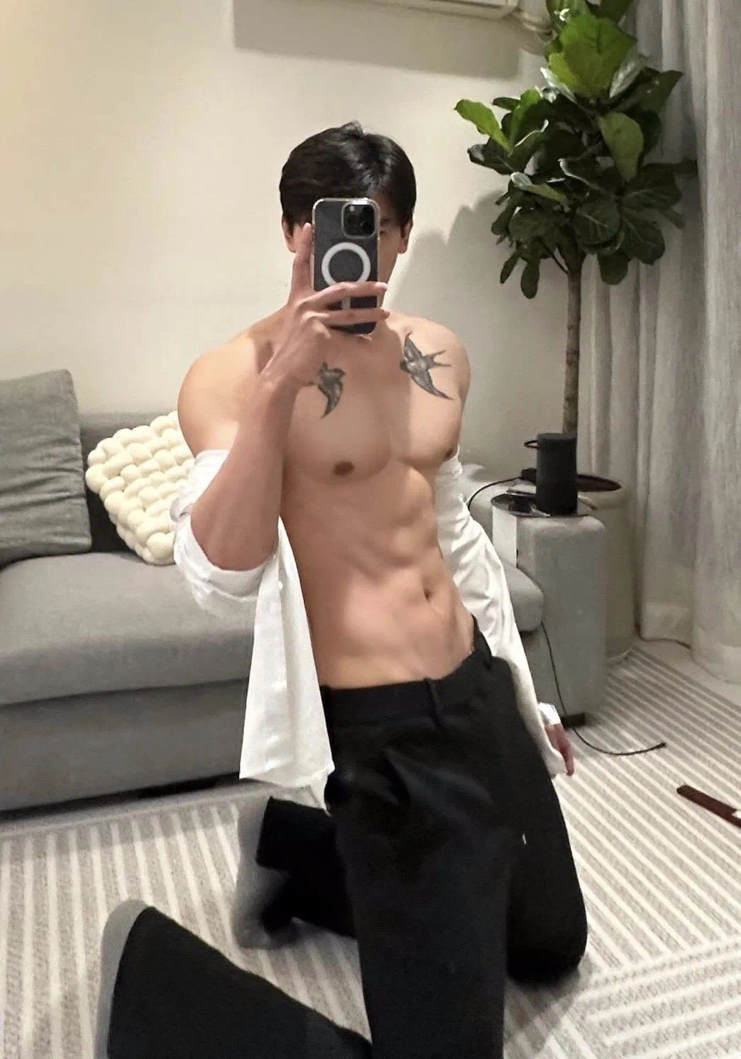 灰裤子大d i or 网红,太馋了